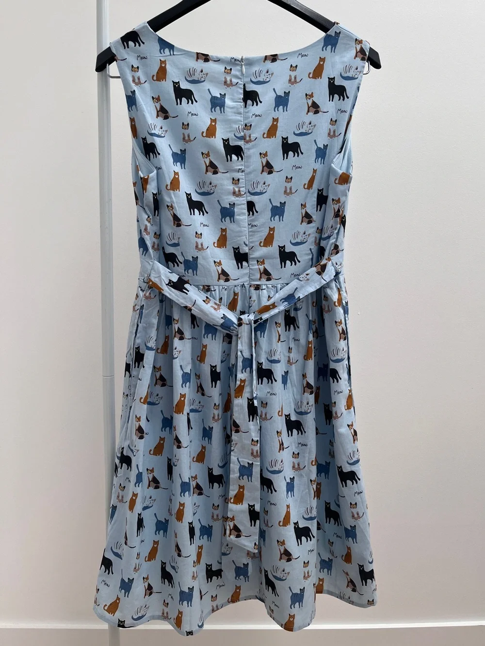 SM Wardrobe cat dress L meow print pockets NWT whimsical quirky playful - Picture 10 of 11